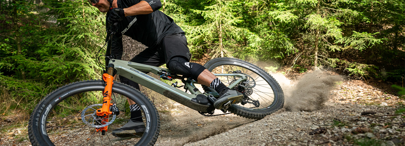 2025_crussis_banner_1920x1160 2025_crussis_banner_1920x1160